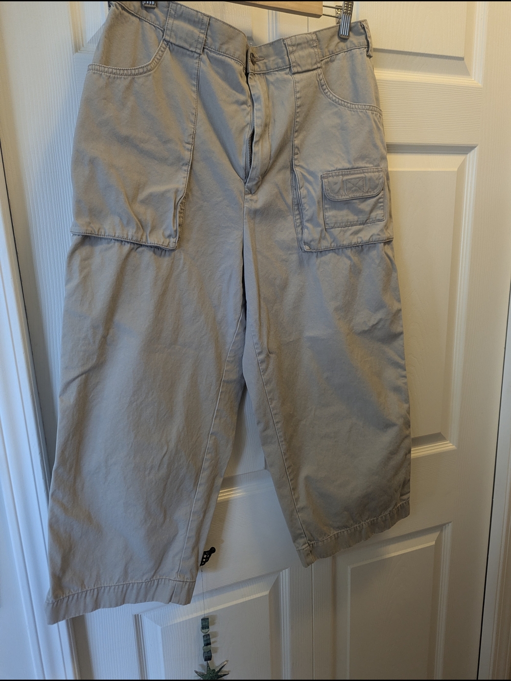 Eddie Bauer Beige Cargo Pants with Side Pockets